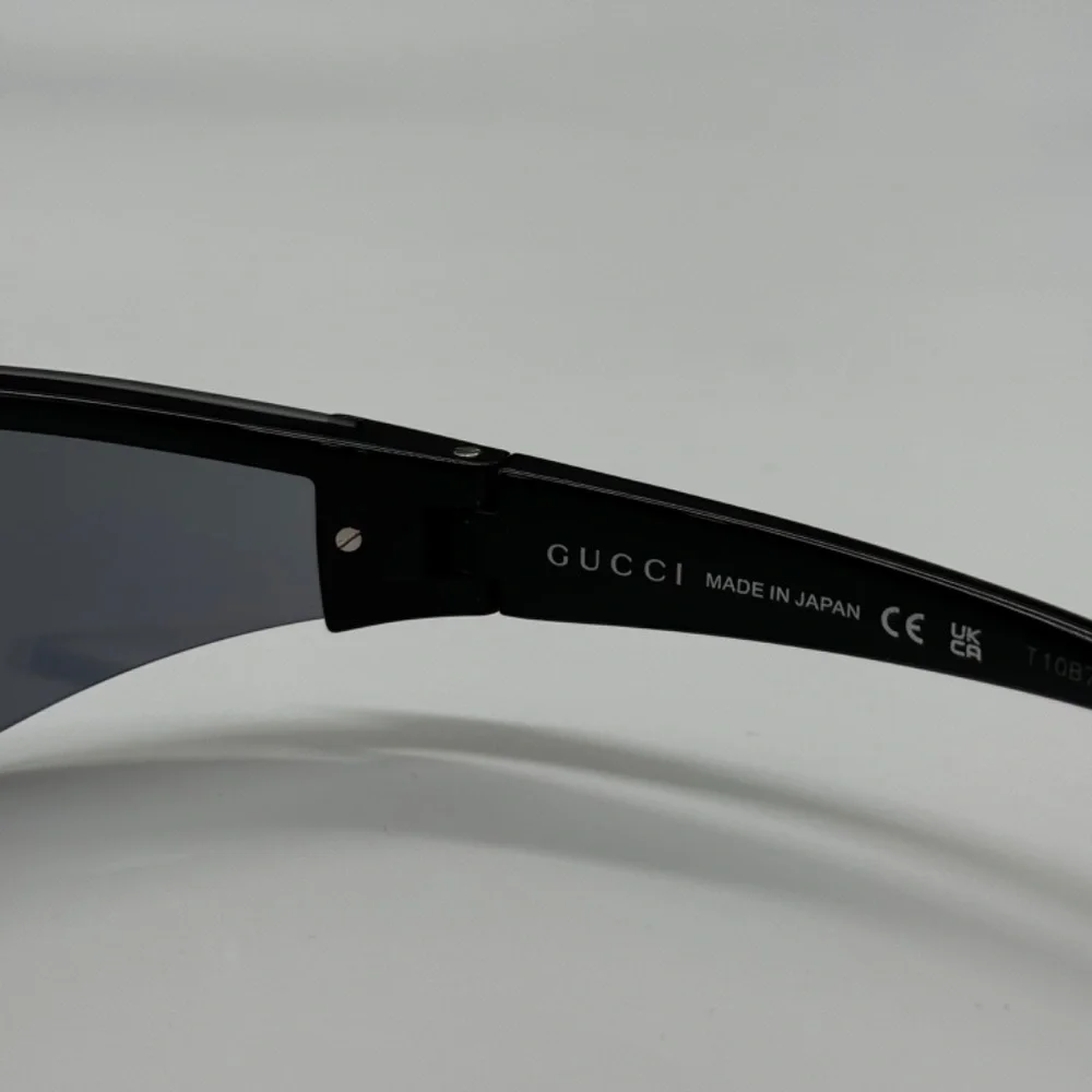 NEW GG1651S 004 GUCCI BLACK SILVER GEOMETRIC UNISEX GUCCI SUNGLASSES